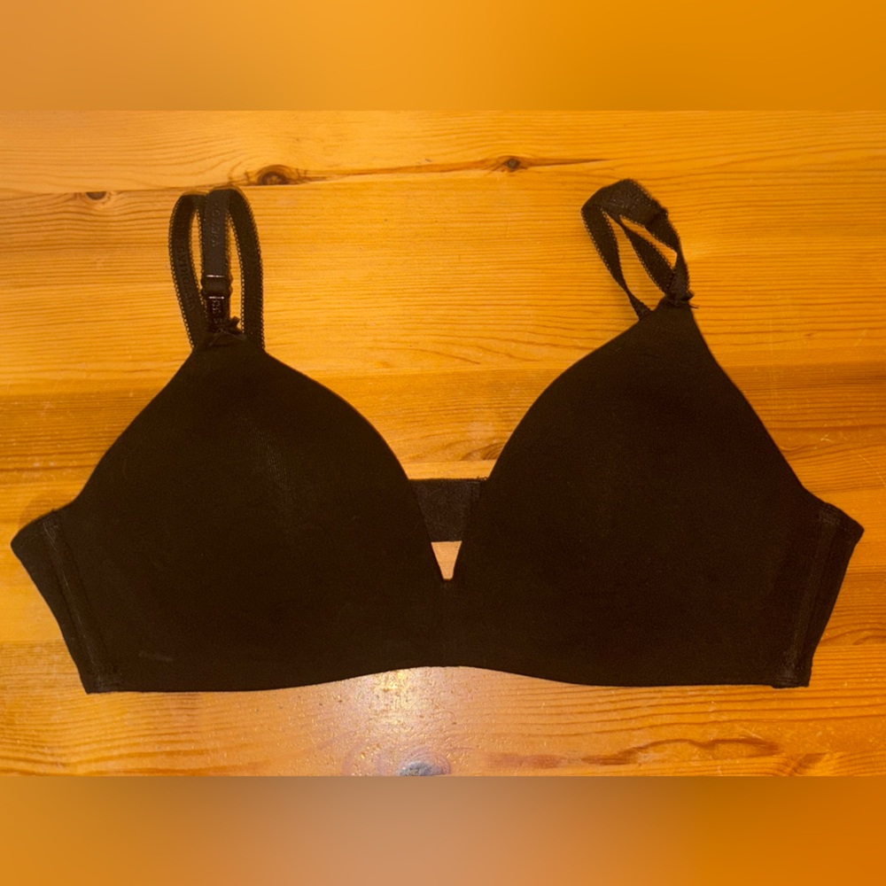 Black T-Shirt Bra Victoria Secret